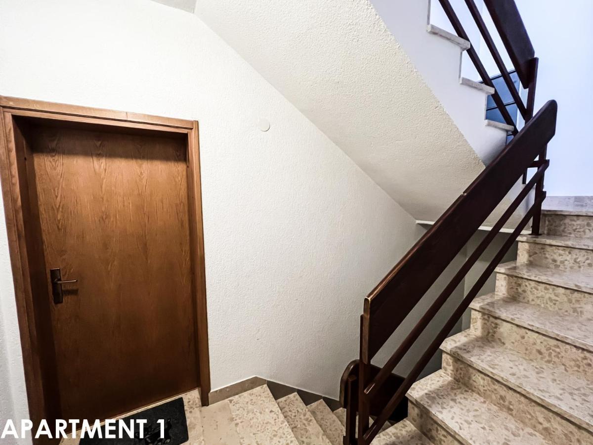 Maestral Apartments Vrsar Luaran gambar