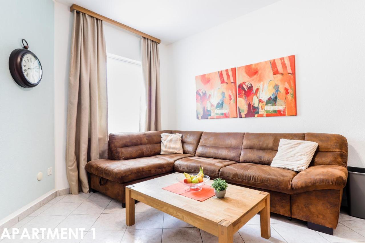 Maestral Apartments Vrsar Luaran gambar