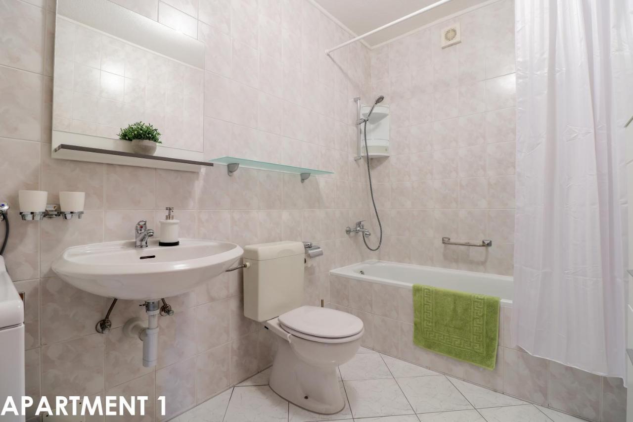 Maestral Apartments Vrsar Luaran gambar