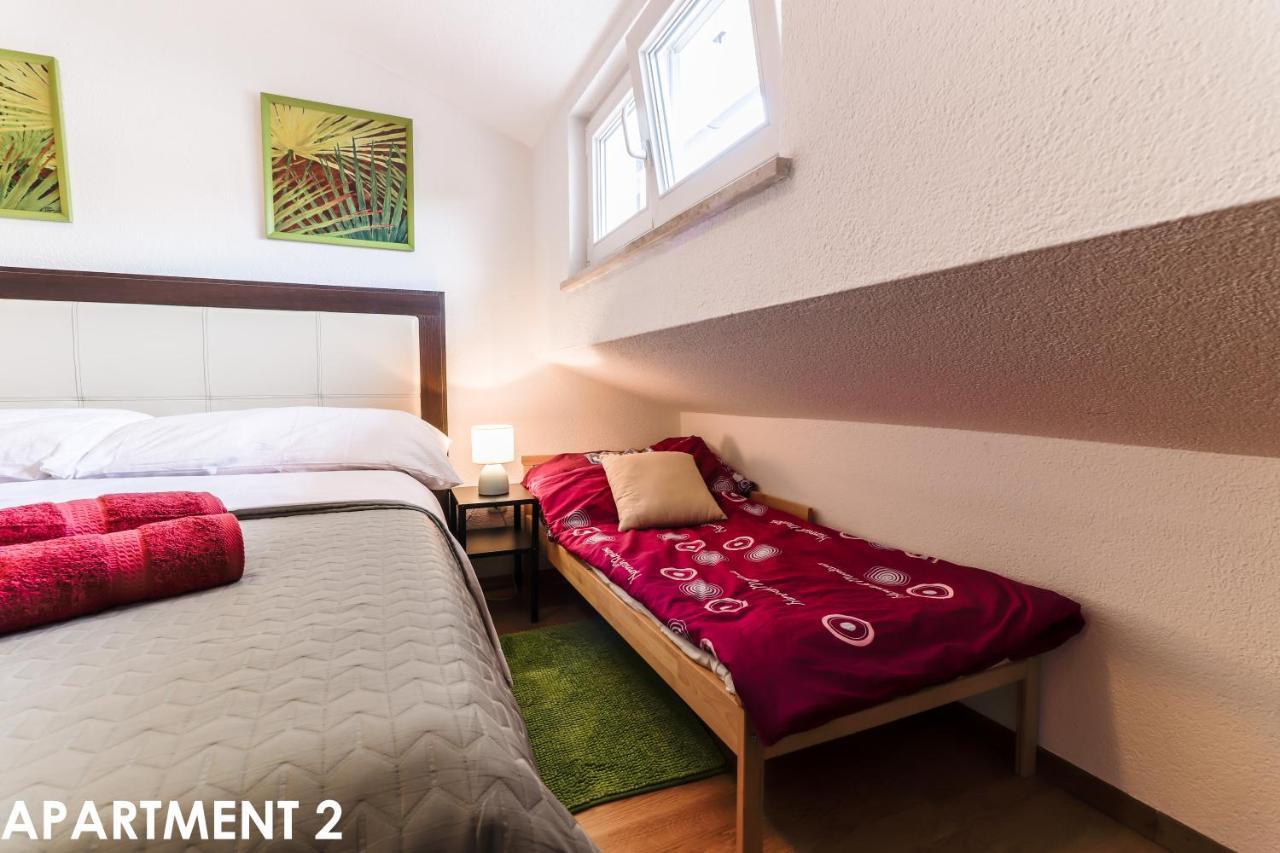 Maestral Apartments Vrsar Luaran gambar