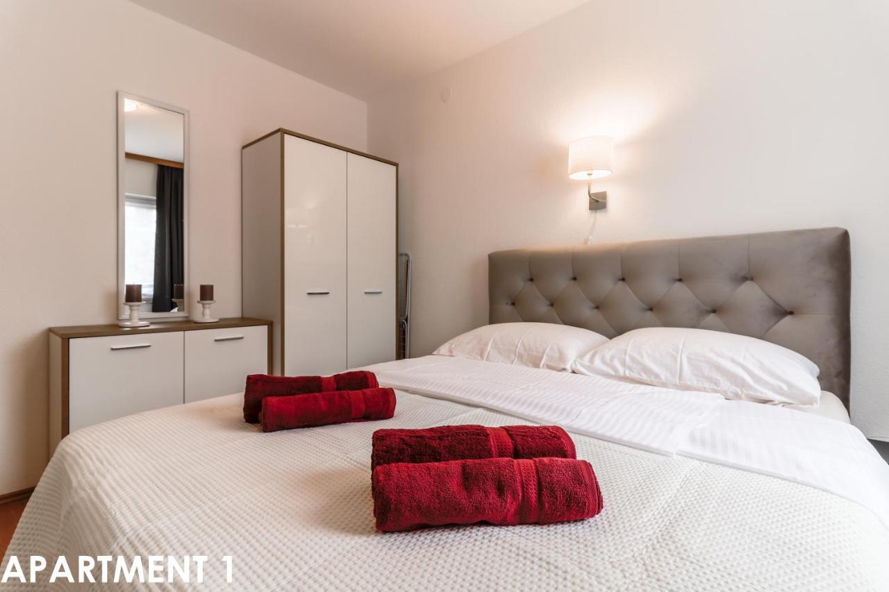 Maestral Apartments Vrsar Luaran gambar